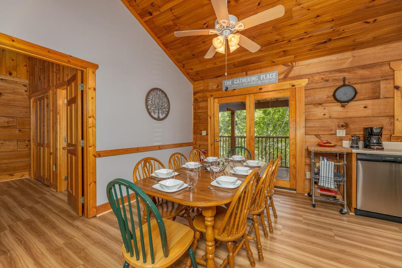 Firefly Hollow Cabin - Smoky Mountains - Soaky Mountain Water Park - Sevierville Convention Center Pigeon Forge Exterior foto